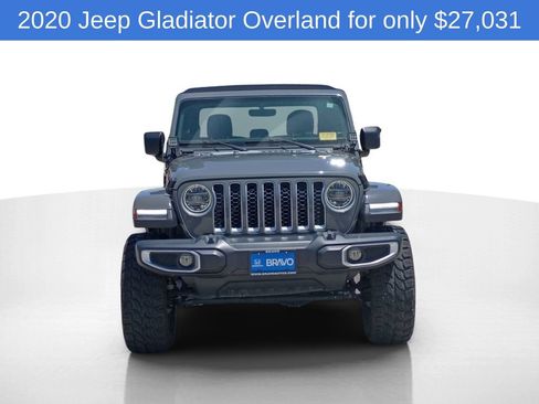 Used 2020 Jeep Gladiator Overland AWD/4WD image 2