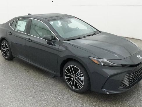 New 2026 Toyota Camry Hybrid AWD/4WD image 26