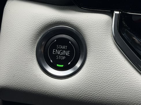 Used 2024 GMC Canyon AT4X w/ AT4X AEV Edition AWD/4WD image 35