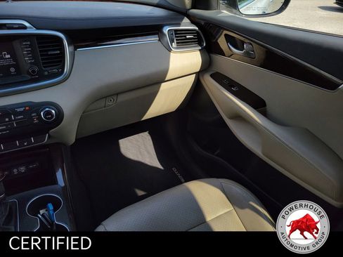 Used 2018 Kia Sorento EX image 22