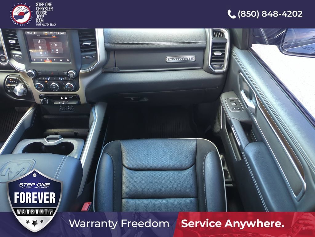 Used 2022 RAM 1500 Laramie AWD/4WD image 15