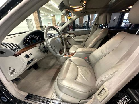 Used 2006 Mercedes-Benz S 500 4MATIC image 13