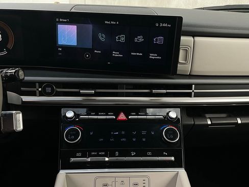 Used 2025 Hyundai Santa Fe SEL image 23