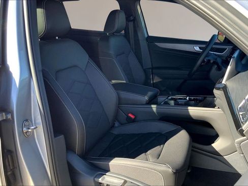 New 2026 Volkswagen Atlas Cross Sport SE AWD/4WD image 10