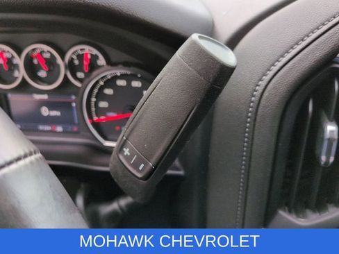 Certified 2022 Chevrolet Silverado 1500 LT AWD/4WD image 17