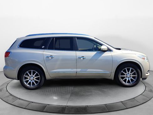 Used 2017 Buick Enclave Leather AWD/4WD image 7