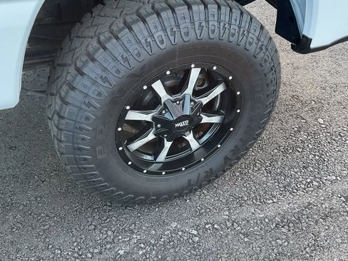 Used 2020 Ford F350 XL w/ Power Equipment Group image 10