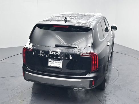 New 2025 Kia Telluride S image 48