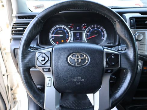 Used 2018 Toyota 4Runner SR5 Premium AWD/4WD image 26