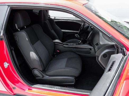 Used 2021 Dodge Challenger R/T RWD image 40