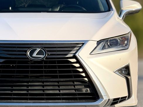 Used 2017 Lexus RX 350 FWD w/ Premium Package image 14