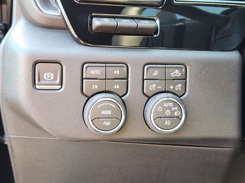 New 2026 Chevrolet Silverado 1500 High Country w/ Midnight Edition image 15