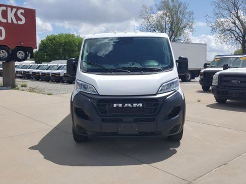 Used 2023 RAM ProMaster 2500 image 4