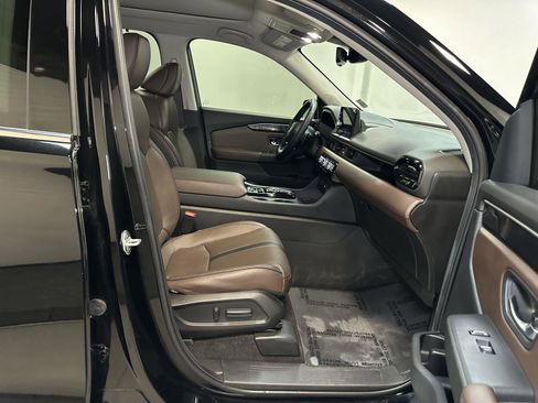 Certified 2023 Honda Pilot Elite image 39