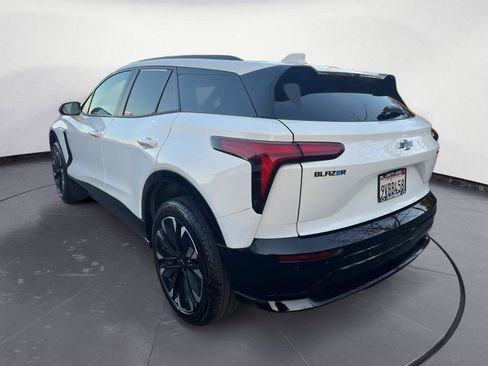 Used 2024 Chevrolet Blazer EV RS image 8