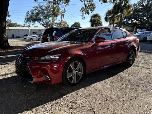 Used 2016 Lexus GS 200t image 1