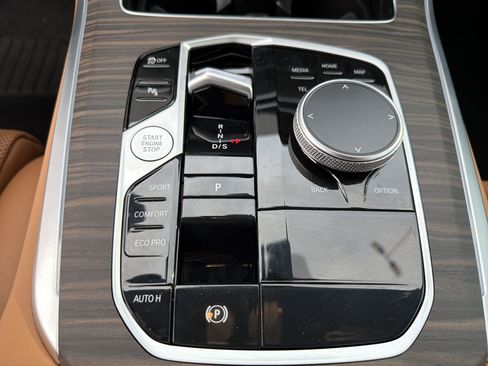 New 2026 BMW X5 sDrive40i image 11