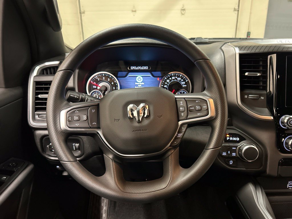 New 2026 RAM 1500 Express AWD/4WD image 19
