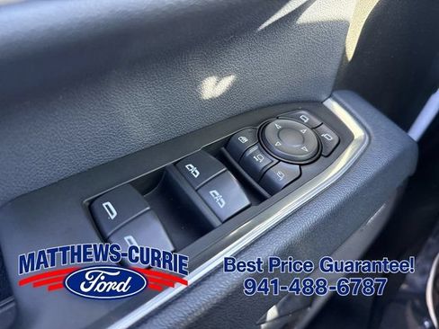 Used 2024 Chevrolet Silverado 3500 High Country w/ High Country Premium Package AWD/4WD image 29