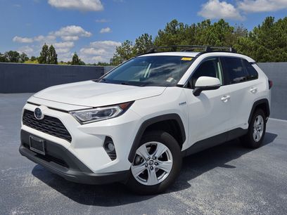 Used 2020 Toyota RAV4 XLE w/ Convenience Package