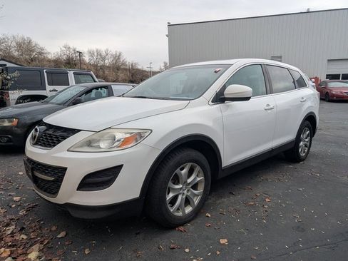 Used 2011 MAZDA CX-9 Touring w/ Moonroof & Bose Audio Pkg image 3