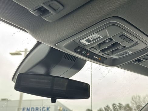 Used 2025 Chevrolet Silverado 1500 LT Trail Boss w/ LT Trail Boss Premium Package image 27