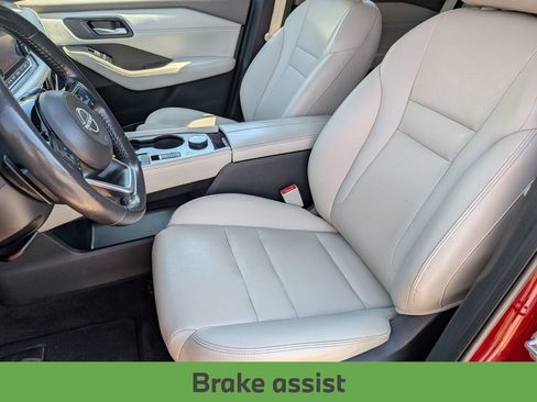 Used 2023 Nissan Rogue SL AWD/4WD image 16