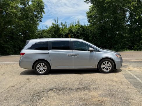 Used 2016 Honda Odyssey EX-L image 4