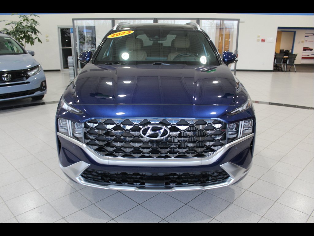 Used 2023 Hyundai Santa Fe Calligraphy w/ Cargo Package AWD/4WD image 2