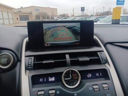 Used 2018 Lexus NX 300 image 17