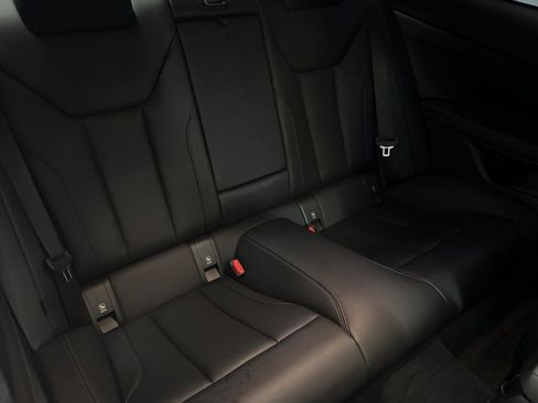 Used 2023 BMW 430i Coupe w/ M Sport Package image 29