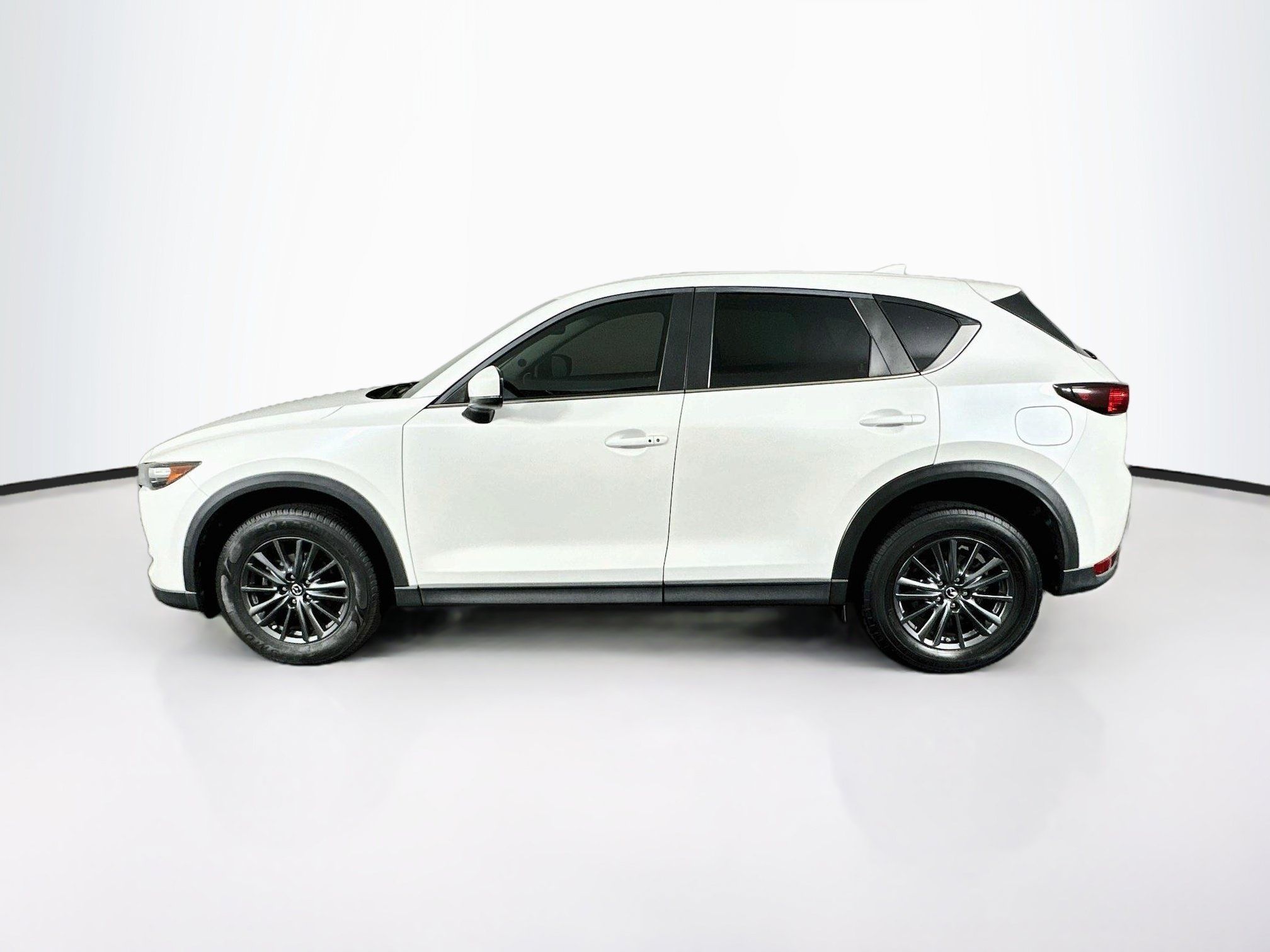 Used 2020 MAZDA CX-5 Touring FWD image 4