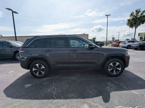 Used 2024 Jeep Grand Cherokee Limited 4xe AWD/4WD image 2