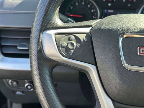 Used 2022 GMC Terrain SLE w/ Driver Convenience Package AWD/4WD image 22