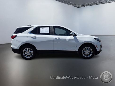 Used 2022 Chevrolet Equinox LT FWD image 3