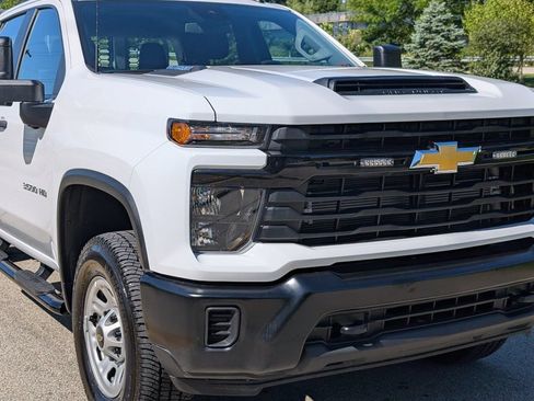 Used 2025 Chevrolet Silverado 3500 W/T w/ Snow Plow Prep/Camper Package AWD/4WD image 13