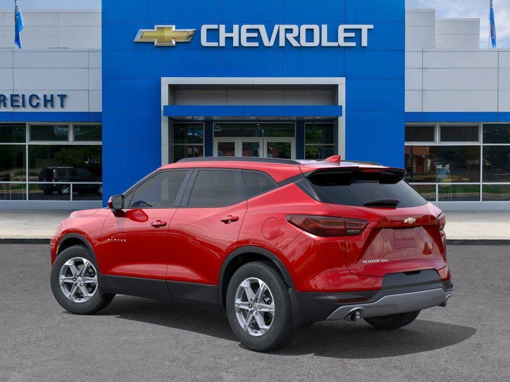 New 2026 Chevrolet Blazer LT AWD/4WD image 3