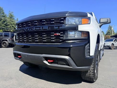 Used 2019 Chevrolet Silverado 1500 Custom Trail Boss AWD/4WD image 10