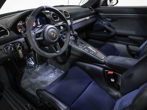 Used 2025 Porsche 718 Cayman GT4 RS RWD image 28