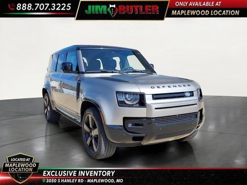 Used 2023 Land Rover Defender 110 AWD/4WD image 5