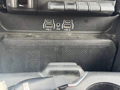 Used 2025 RAM 1500 Big Horn AWD/4WD image 33
