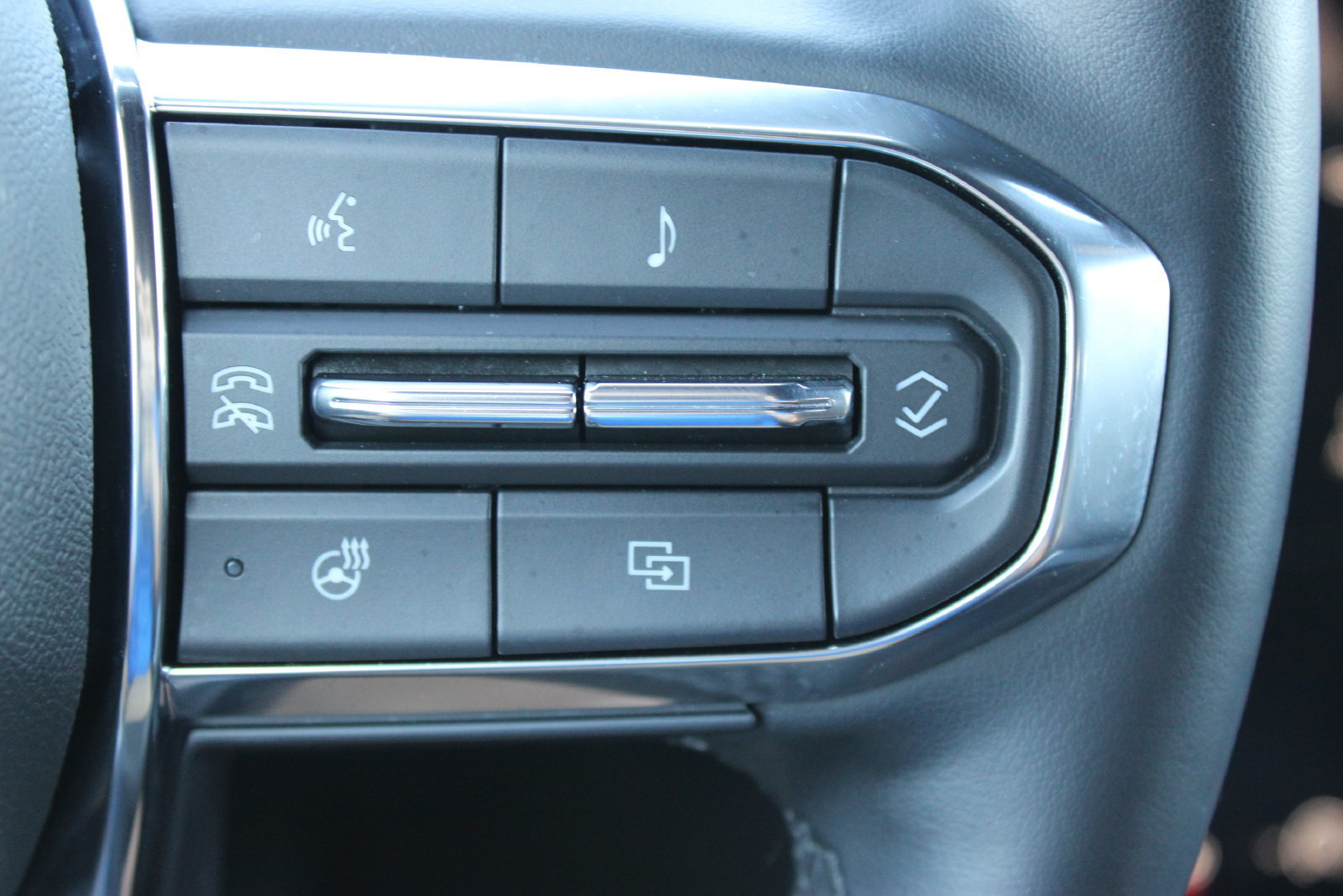 Used 2026 GMC Terrain Elevation FWD image 19