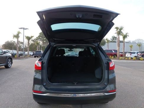 Used 2018 Chevrolet Equinox LS image 27