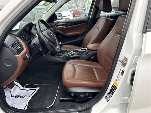 Used 2015 BMW X1 xDrive35i image 9