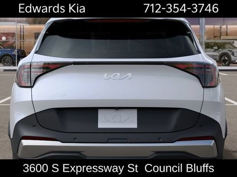 New 2026 Kia Sportage EX FWD image 15