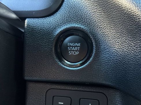 Certified 2025 Toyota Tundra SR5 AWD/4WD image 21