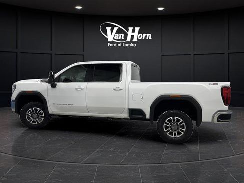 Used 2024 GMC Sierra 2500 SLE image 10