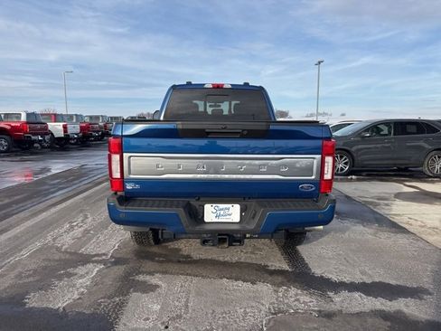 Used 2022 Ford F250 Limited w/ FX4 Off-Road Package image 4