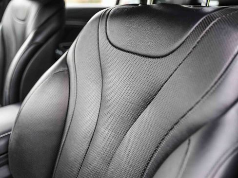 Used 2016 Mercedes-Benz S 550 Sedan image 33