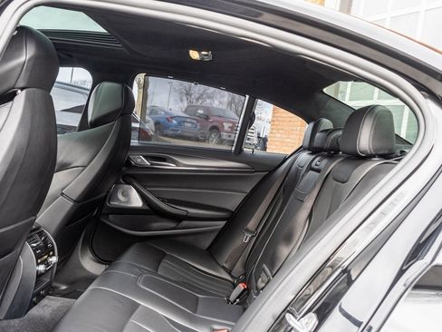 Used 2018 BMW M5 Base w/ Executive Package image 36